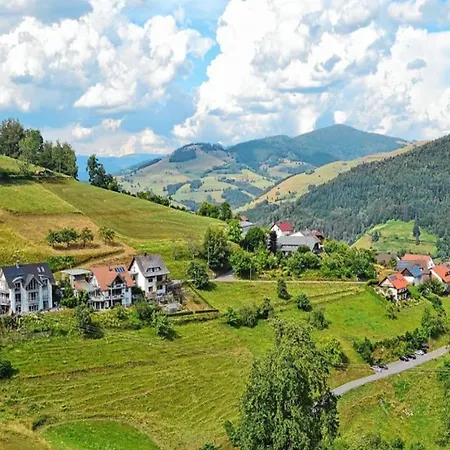 In Pfaffenberg Near Slopes 아파트 *