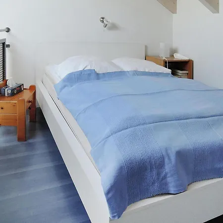 Apartment, Apartment
